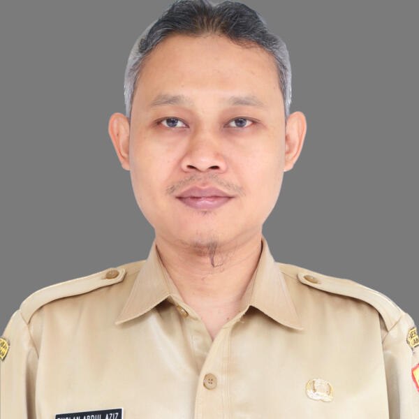 Ruslan Abdul Aziz, S.Pd. Si