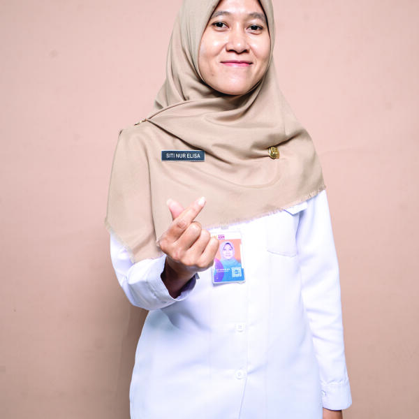 Siti Nur Elisa, S.Pd