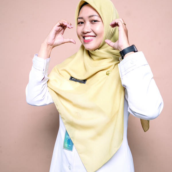 Afik Ahsanti, M.Pd.I.