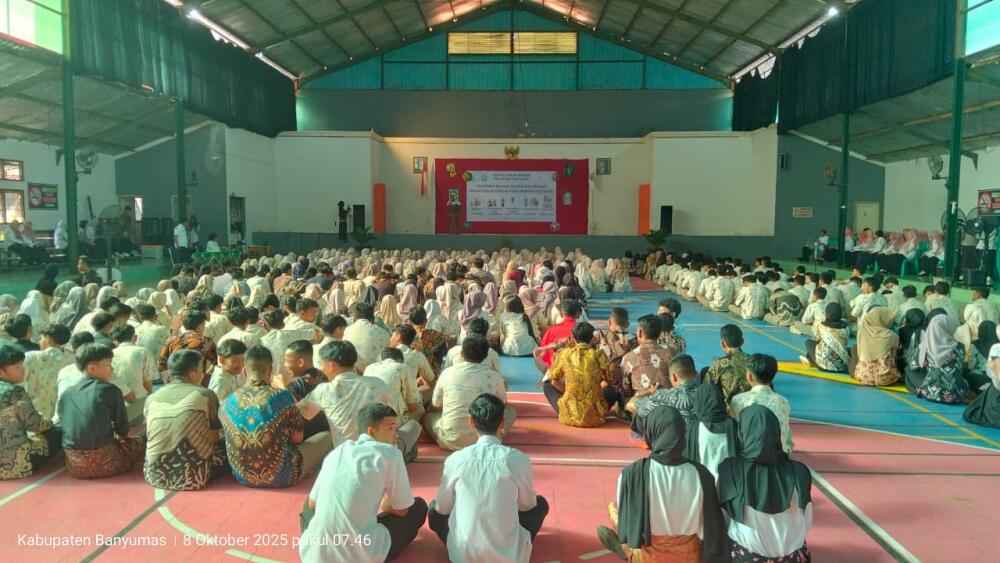 SMA Negeri 1 Banyumas Gelar Pembukaan Peringatan Bulan Bahasa Tahun 2025