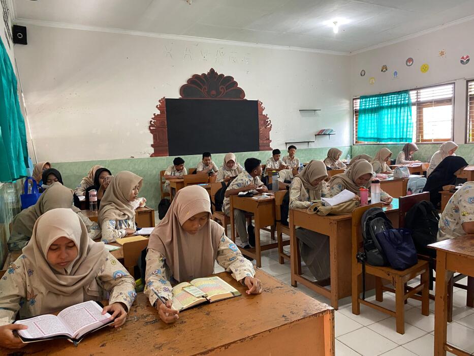 Program BTA dan Embun Pagi SMA Negeri 1 Banyumas Tahun 2025